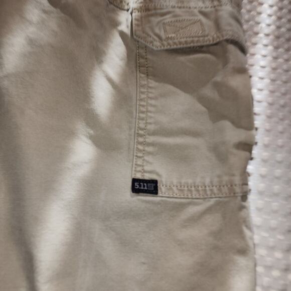 5.11 TACTICAL EUC MENS SZ 44/32 STYLE 74251 MILITARY TACTICAL CARGO KHAKI PANTS - Picture 8 of 13
